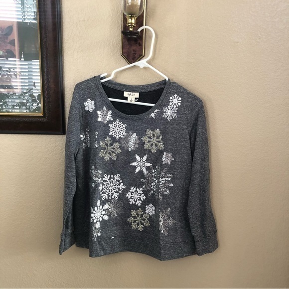 NWOT Style & Co Snowflake Graphic-Print Sweatshirt Size S and 1X Available - Picture 3 of 6